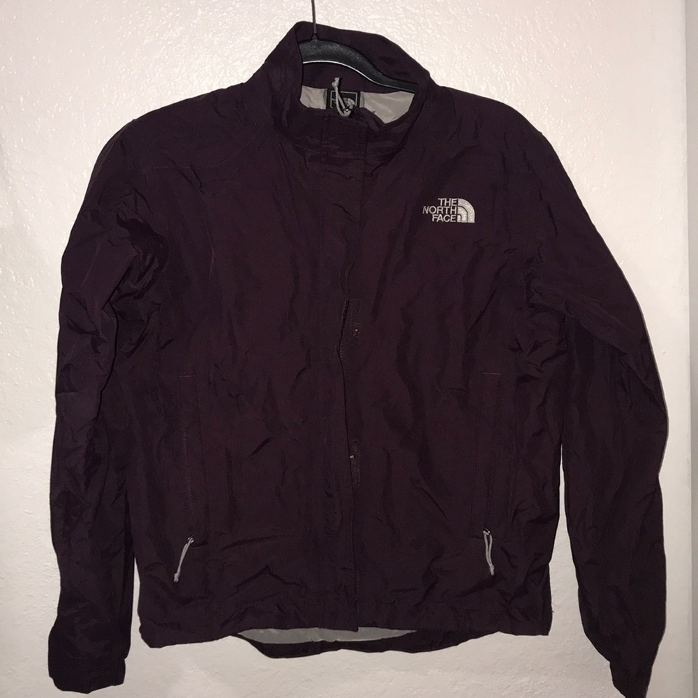 North face wind breaker